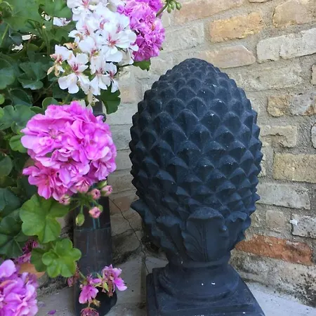 Damabianca Pensjonat 3*