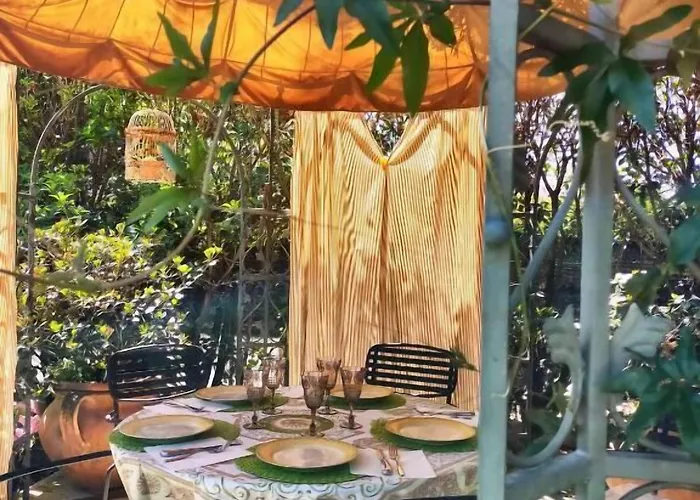 Pensión Damabianca 3*